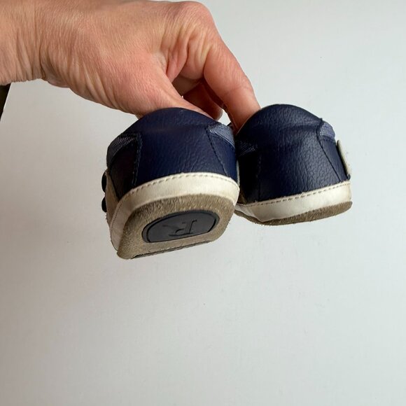 3/$15 | Baby Walking Shoes 12-18M Size 5 Robeez Mixed Blue Leathers and Tan - Picture 7 of 11